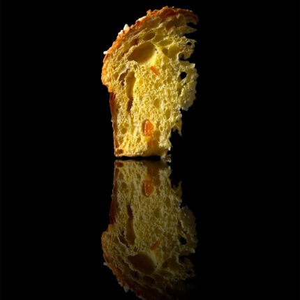 Colomba classica, dolce tipico pasquale