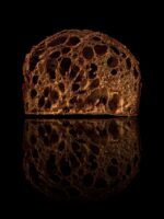 Colomba cioccolato tris e caramello, dolce tipico pasquale